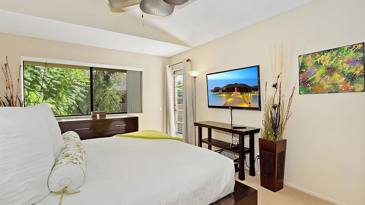 Photo of Bedroom in Uptown Design District