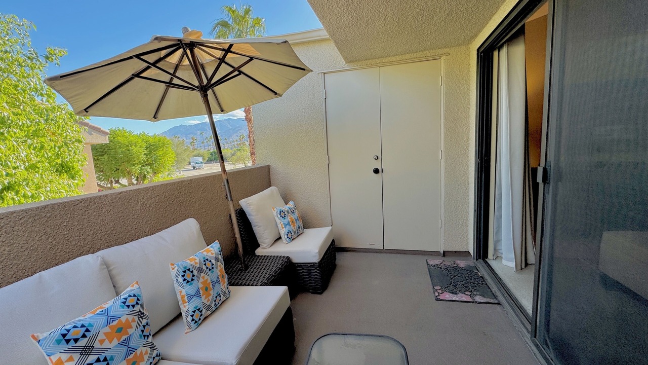 Photo of Patio Balcony in Uptown Design District