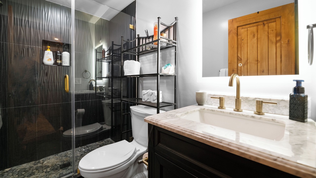 Photo of Bathroom in Fawnskin