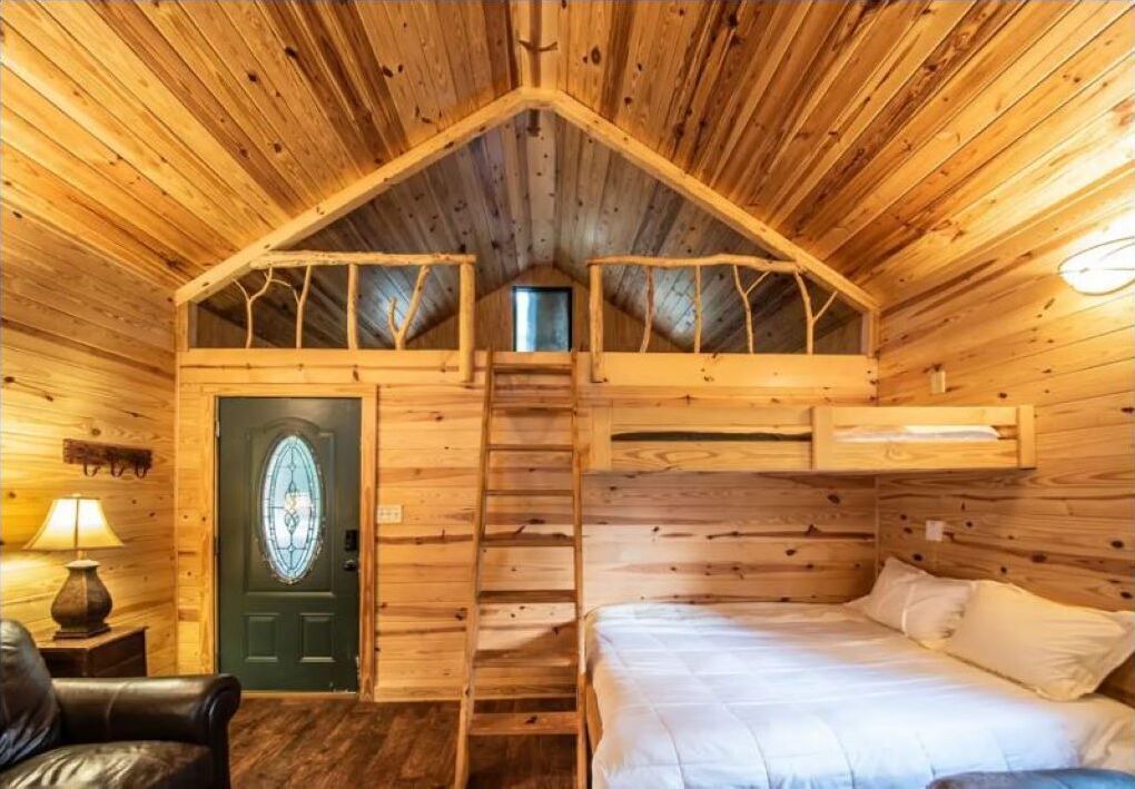 Photo of Bedroom in Letohatchee