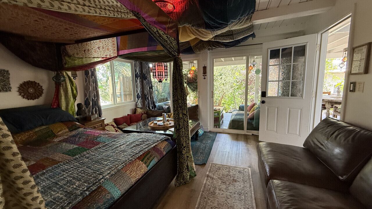 Photo of Livingroom in Fernwood