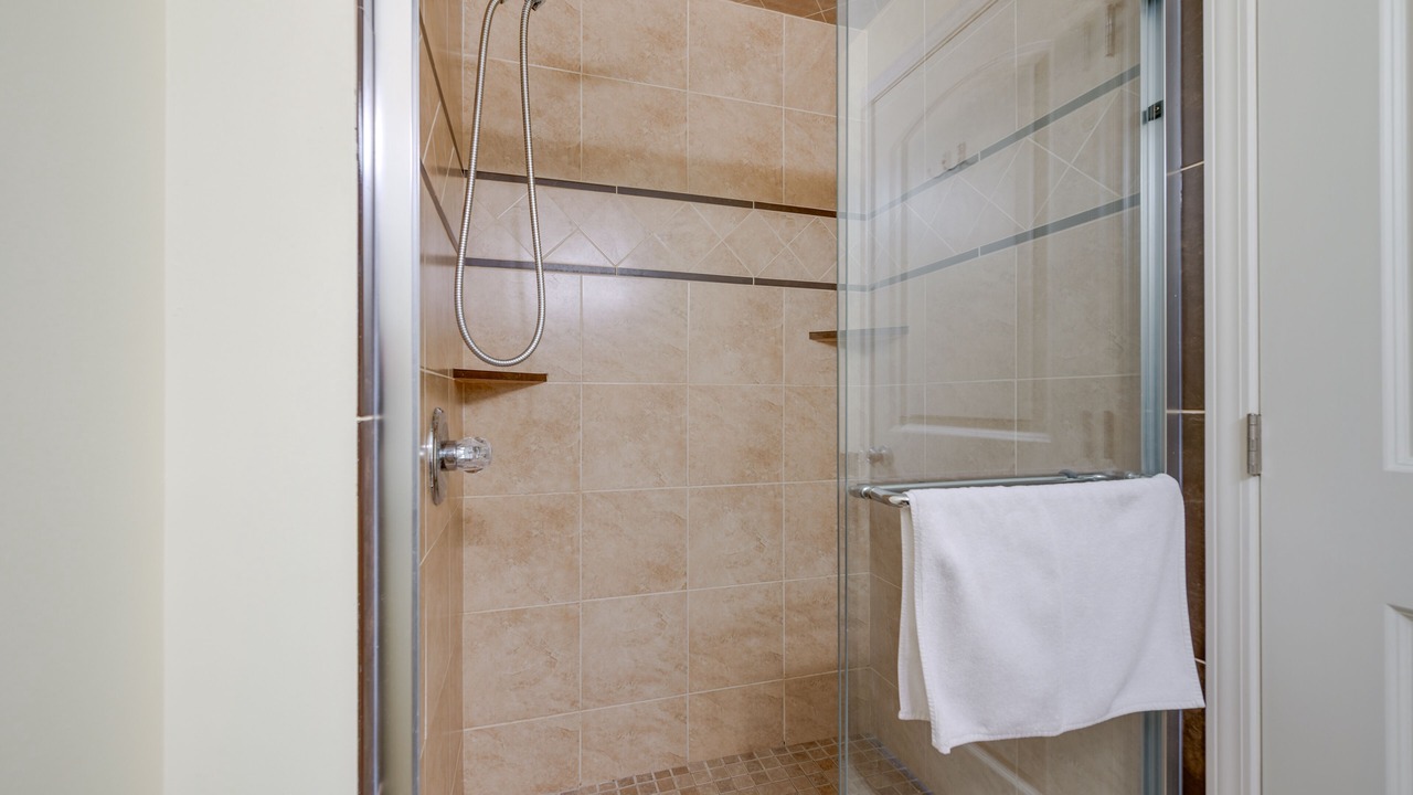 Photo of Bathroom in Lake Erie Beach