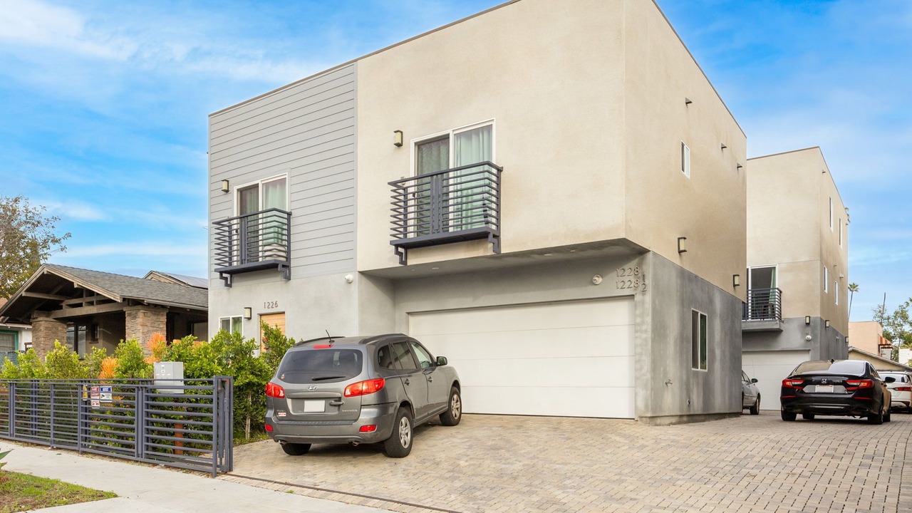 Photo of Outdoor in East Hollywood
