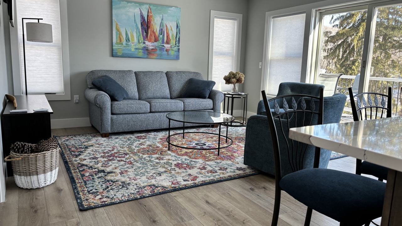 Photo of Livingroom in Hammondsport