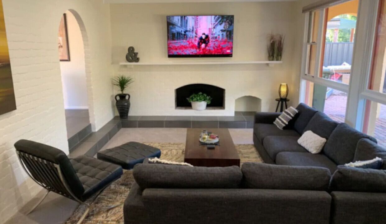 Photo of Livingroom in Scullin