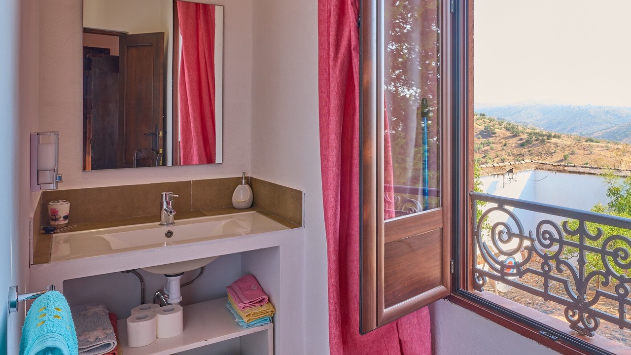 Photo of Bathroom in Montoro