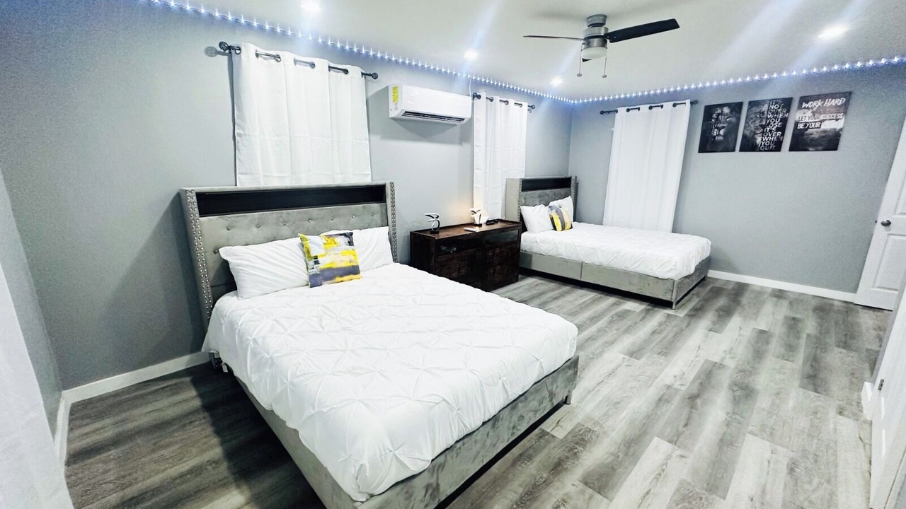 Photo of Bedroom in Nassau