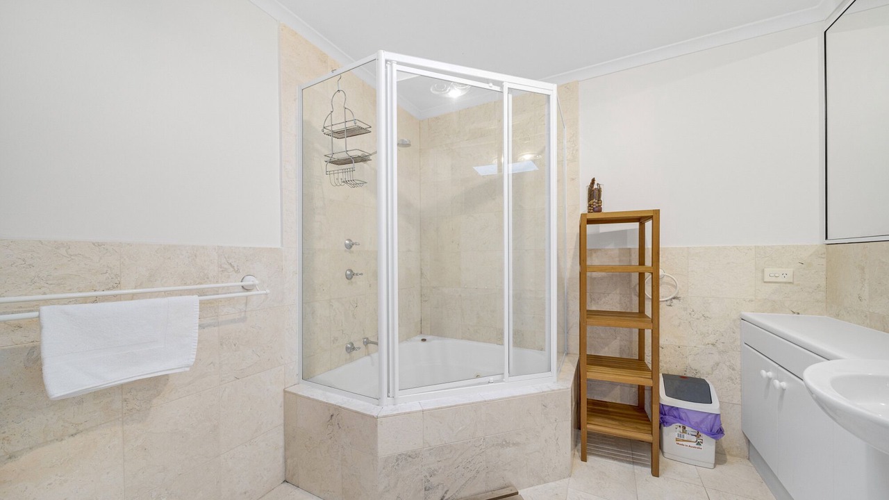 Photo of Bathroom in Manuka