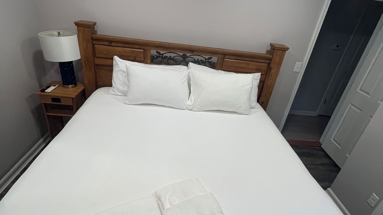 Photo of Bedroom in Keansburg