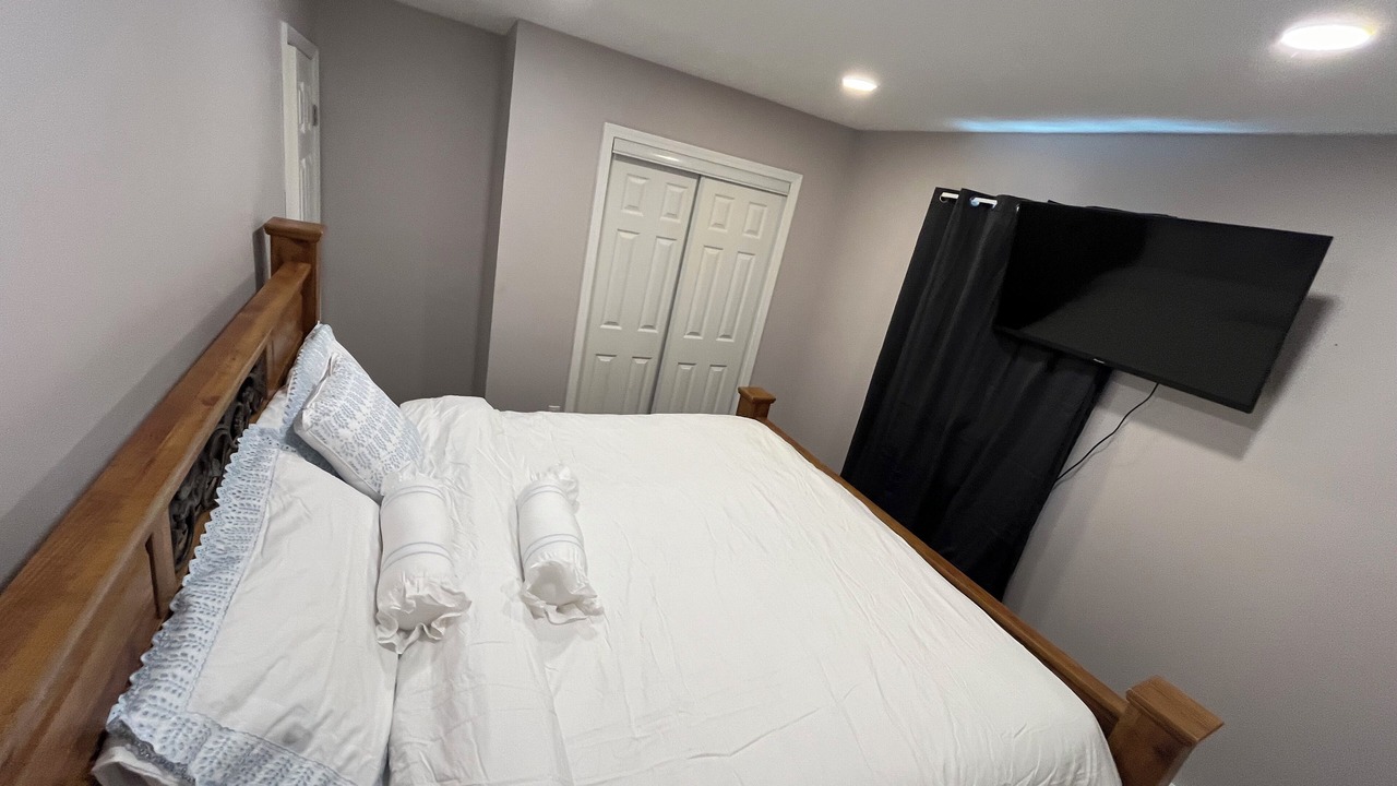 Photo of Bedroom in Keansburg