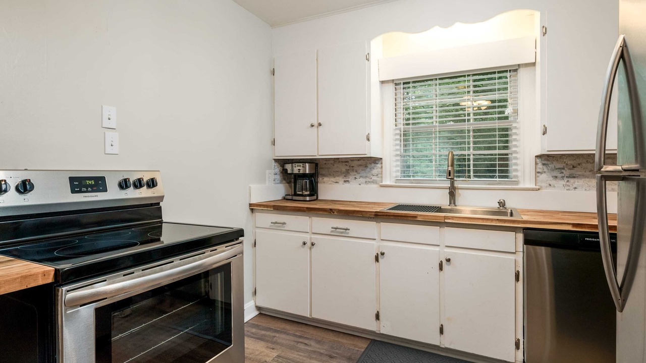 Photo of Kitchen in Tuscaloosa