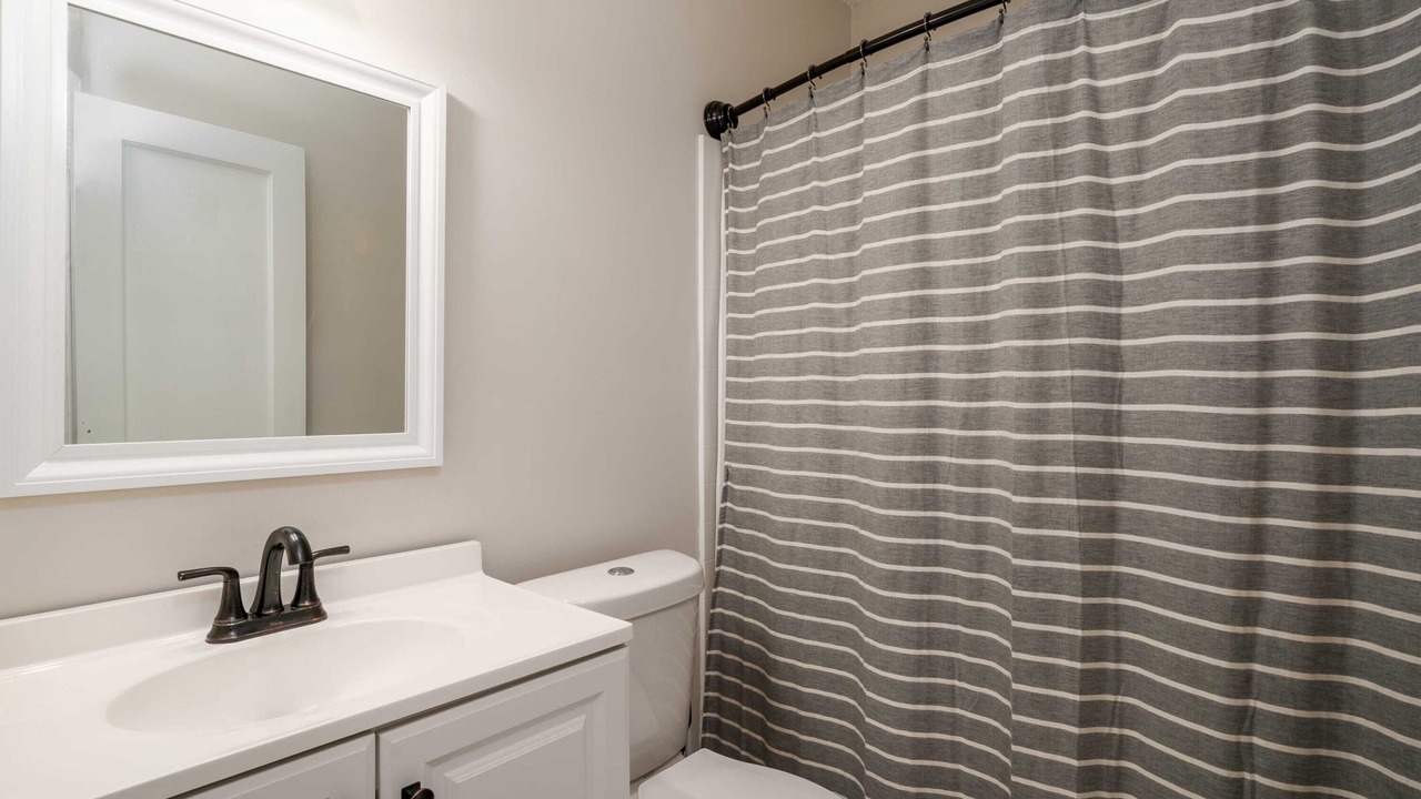 Photo of Bathroom in Tuscaloosa