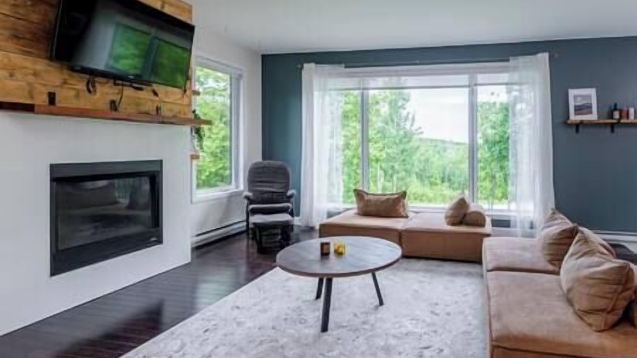 Photo of Livingroom in Saint-Joseph-de-la-Rive