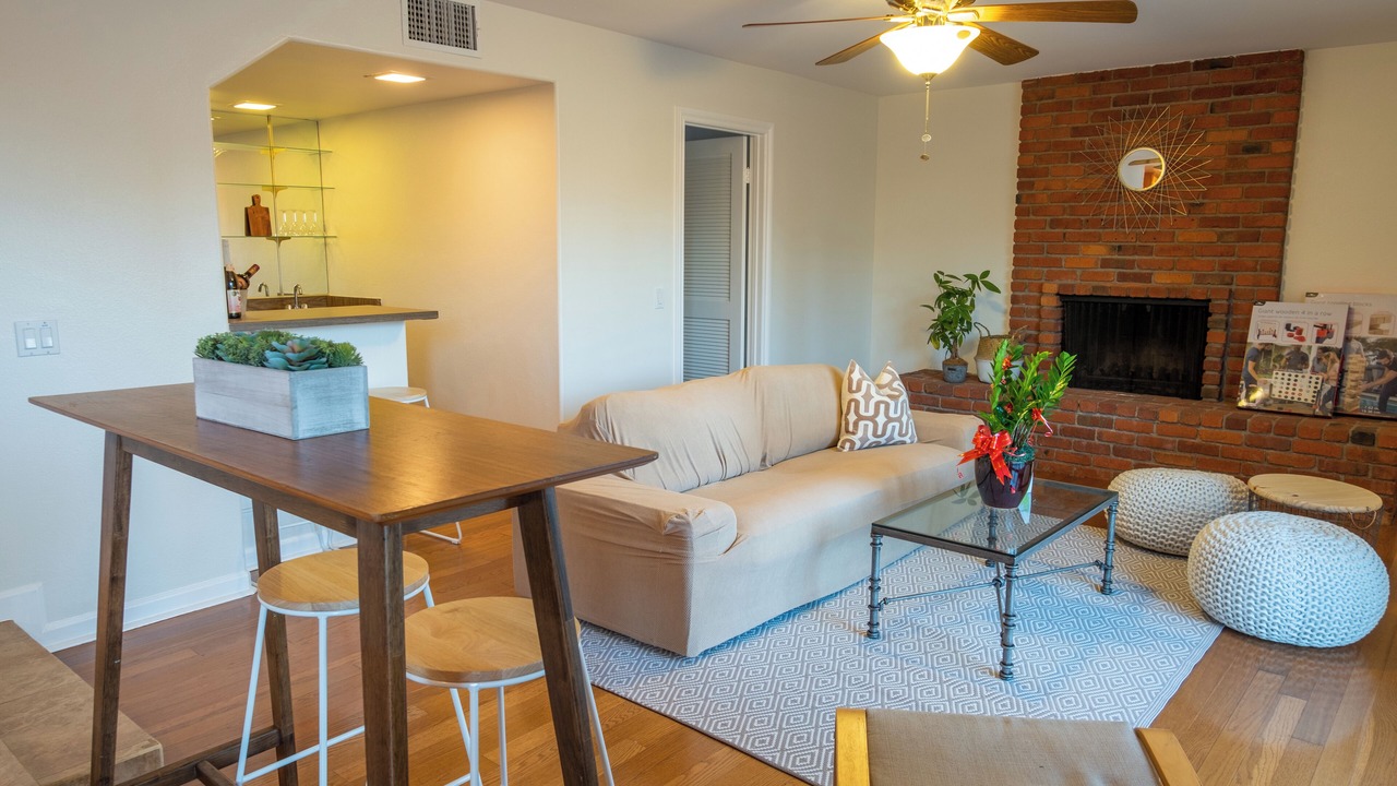 Photo of Bedroom in Fountain Valley