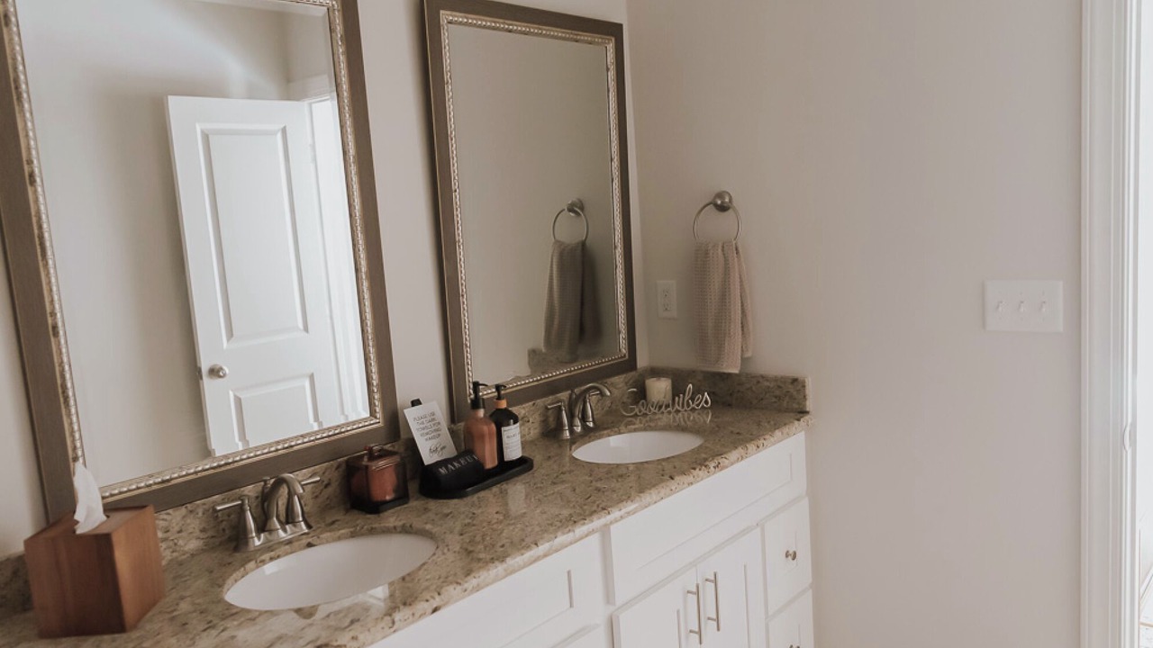 Photo of Bathroom in Tuscaloosa