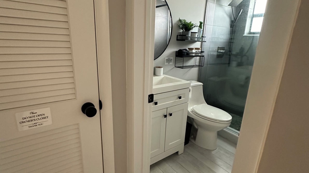 Photo of Bathroom in Deerfield Beach