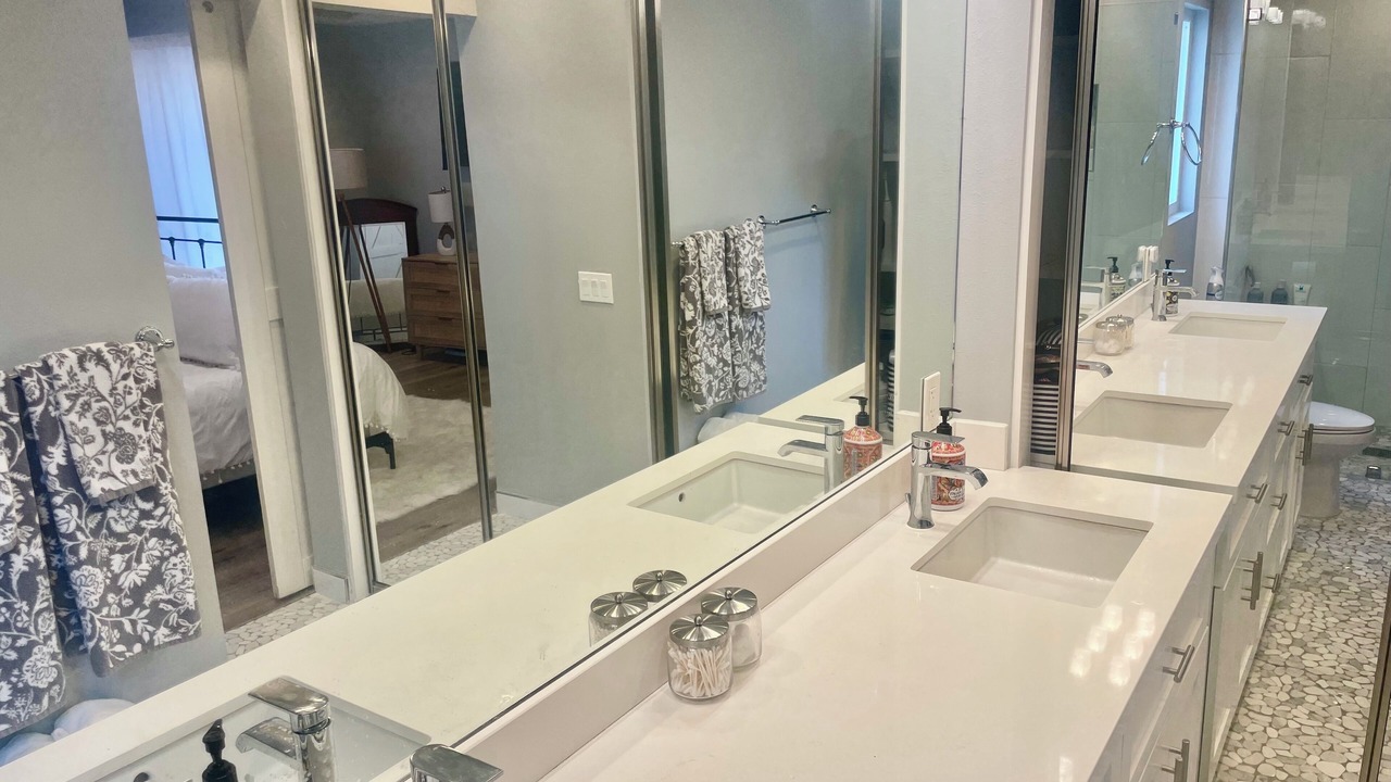 Photo of Bathroom in Lake Forest