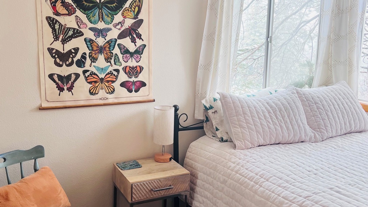Photo of Bedroom in Green Valley Lake