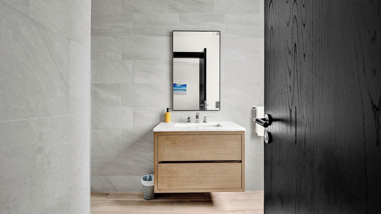 Photo of Bathroom in Palm Cay