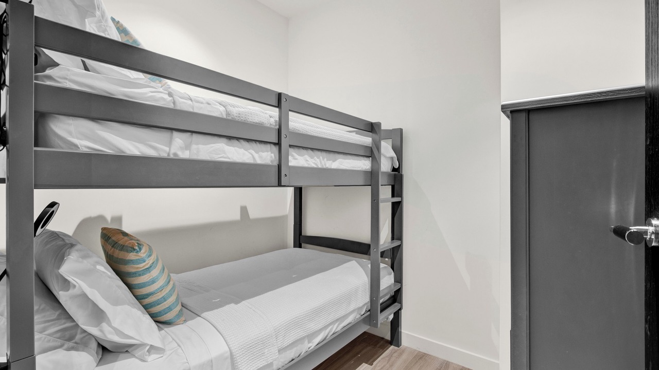 Photo of Bedroom in Palm Cay