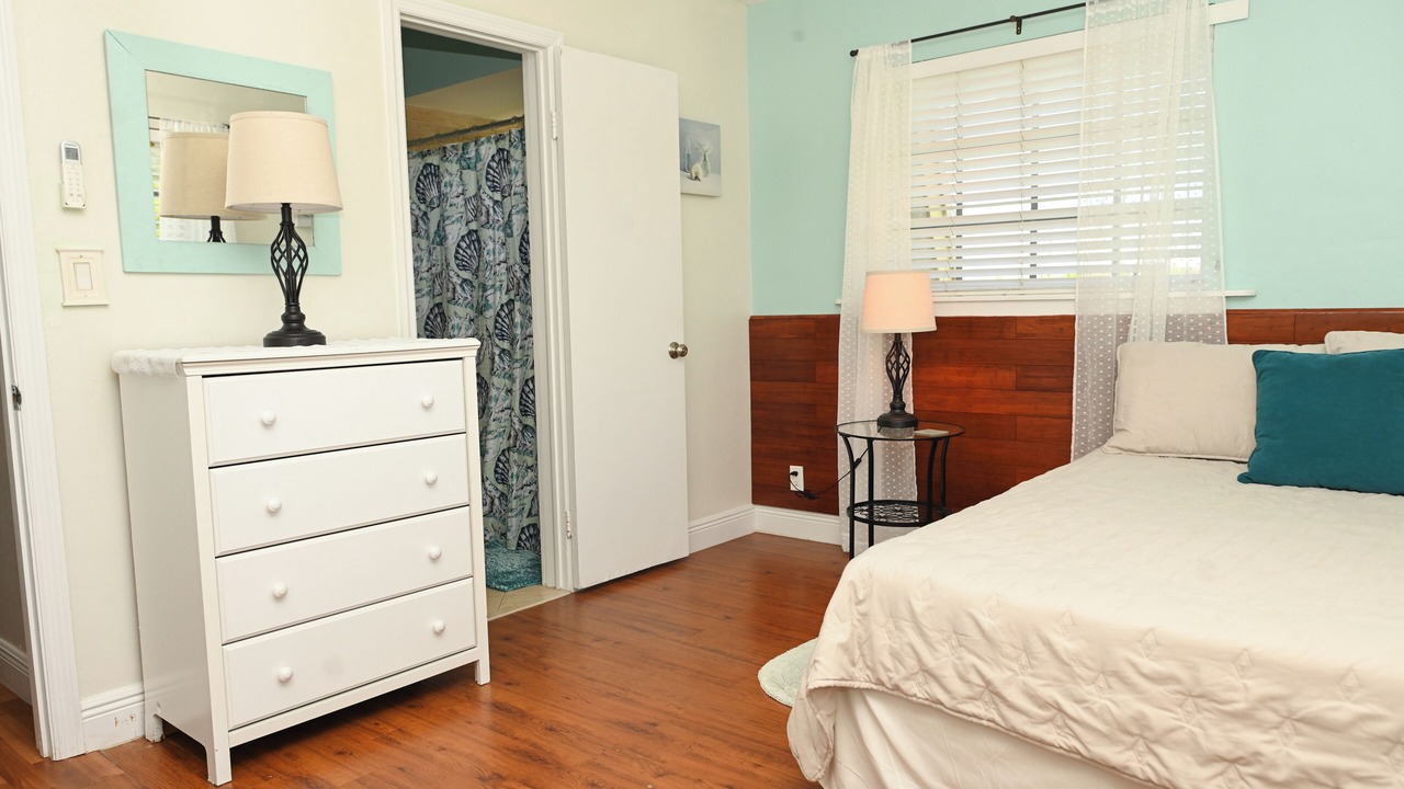 Photo of Bedroom in Bell Channel Bay