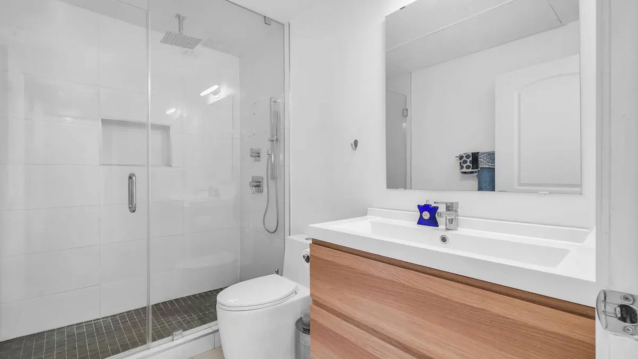 Photo of Bathroom in Koreatown
