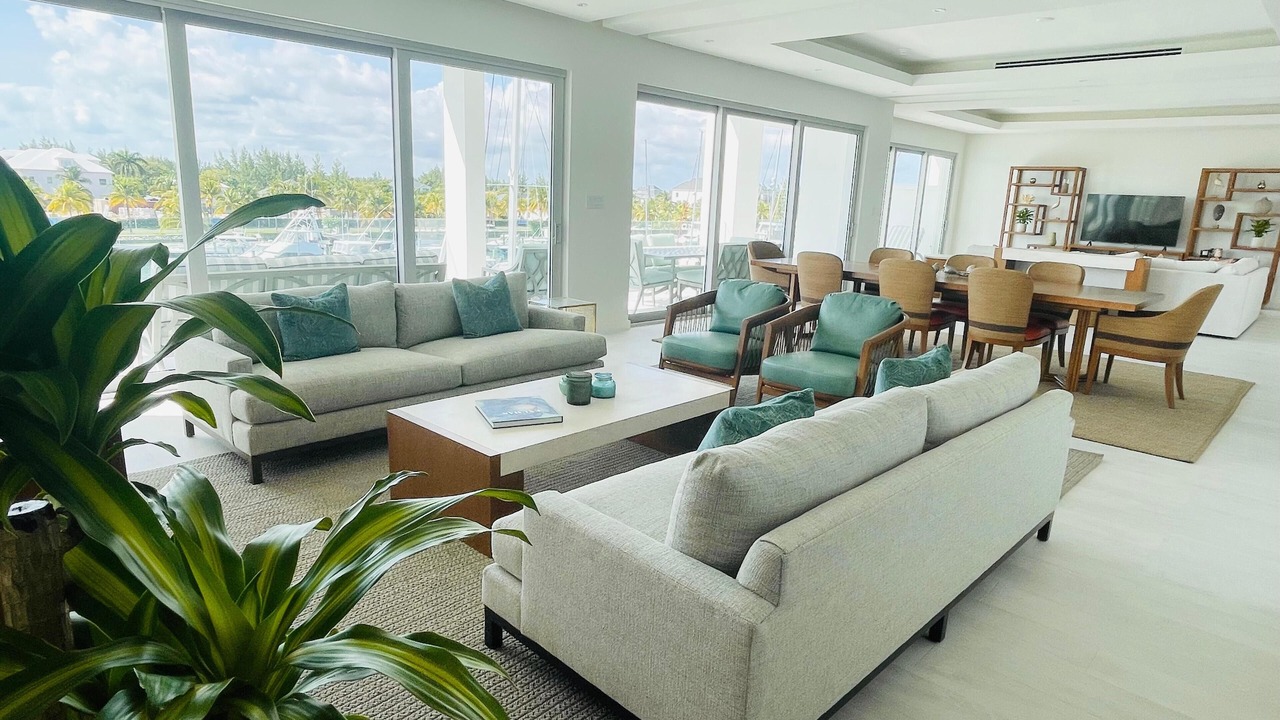 Photo of Livingroom in Palm Cay