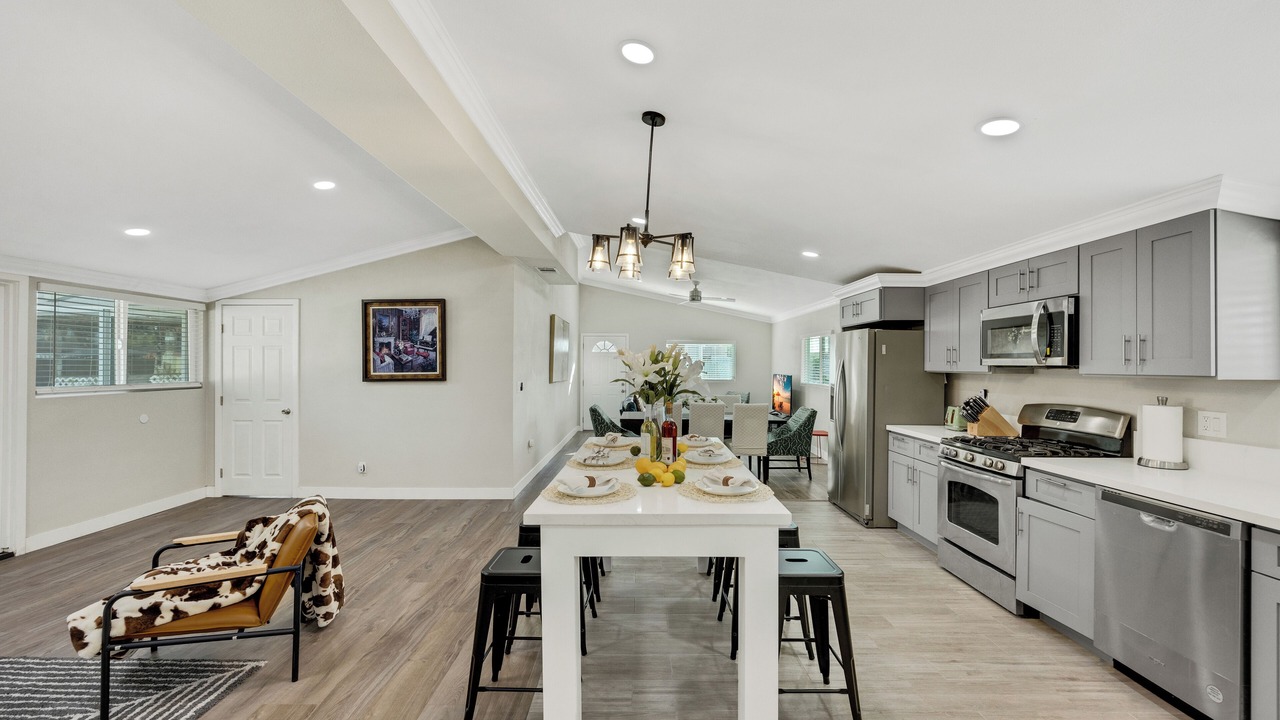 Photo of Kitchen in Southwest Anaheim
