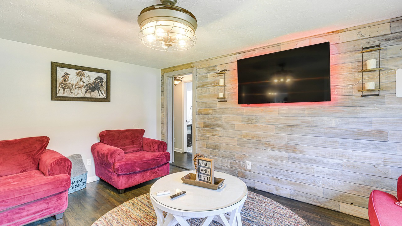 Photo of Livingroom in Bessemer