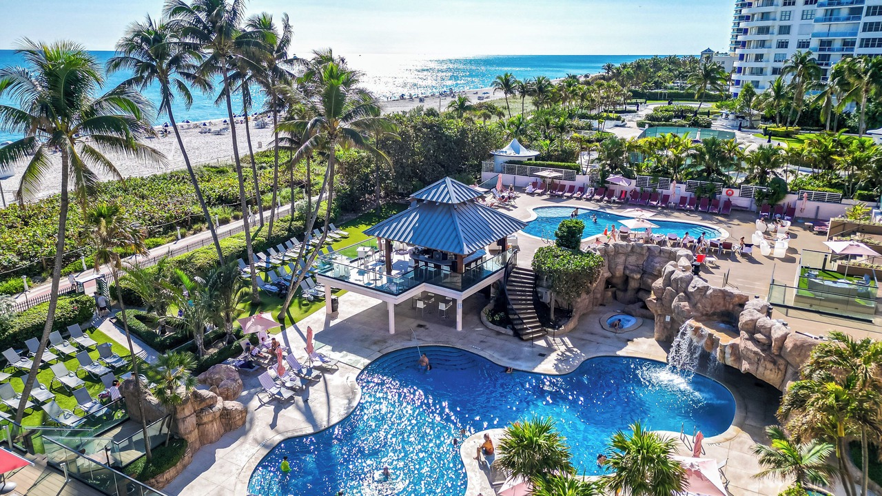 Photo of Outdoor in Mid Beach