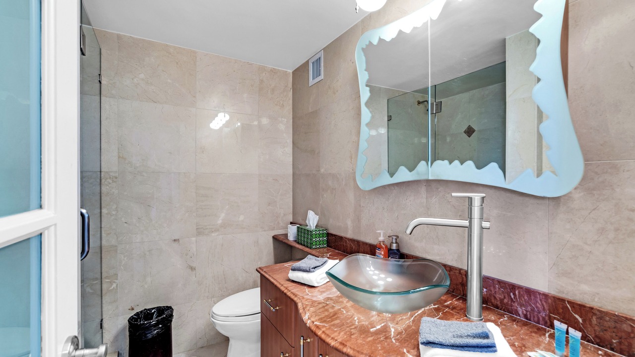 Photo of Bathroom in Mid Beach