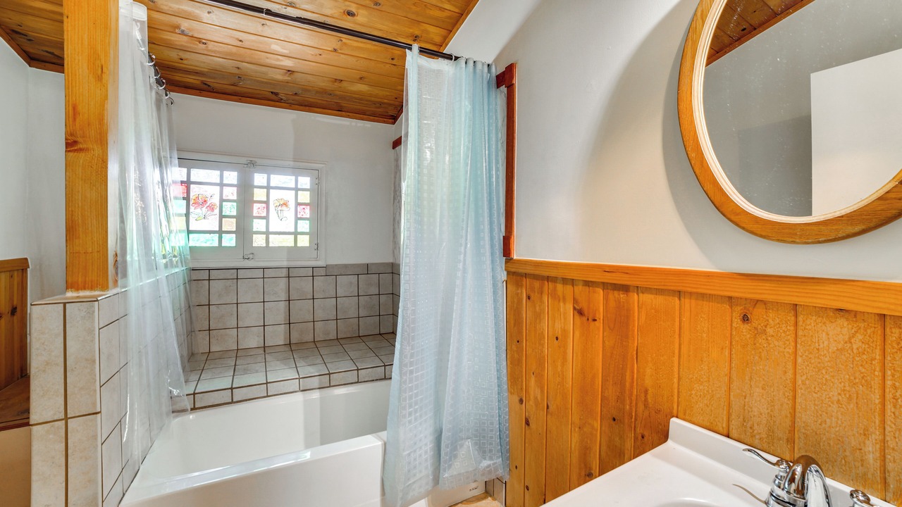 Photo of Bathroom in Frazier Park