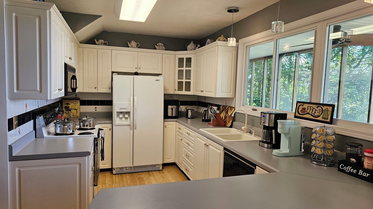 Photo of Kitchen in Dan River