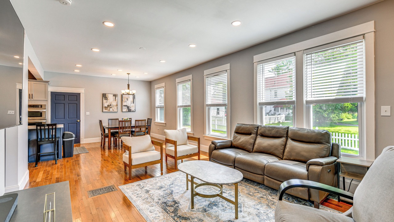 Photo of Livingroom in Lancaster