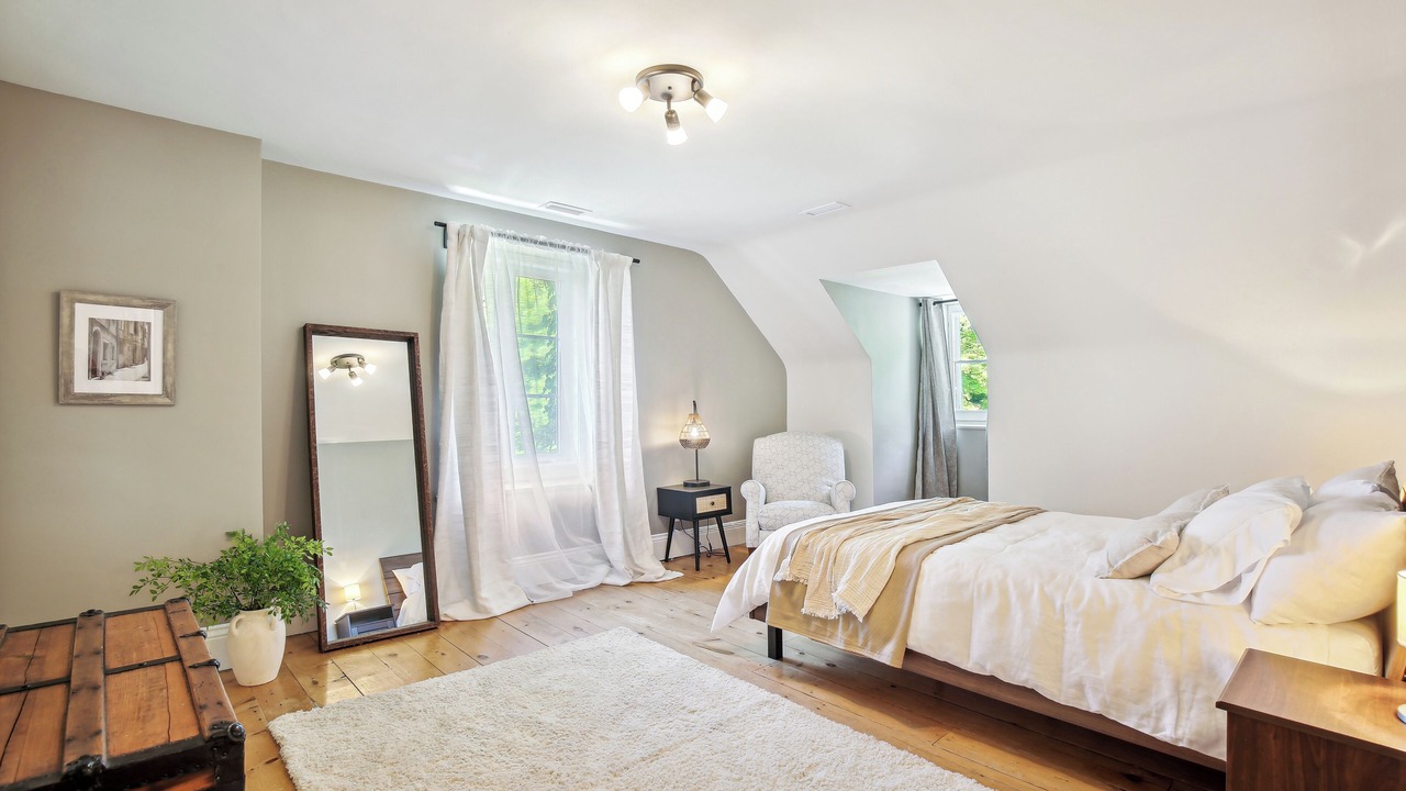 Photo of Bedroom in Chateau-Richer