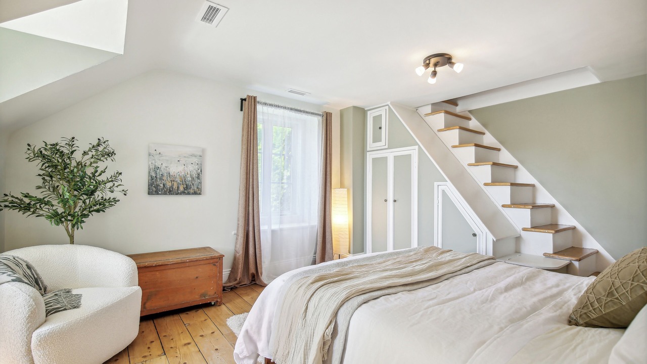 Photo of Bedroom in Chateau-Richer