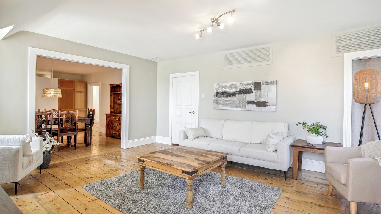 Photo of Livingroom in Chateau-Richer
