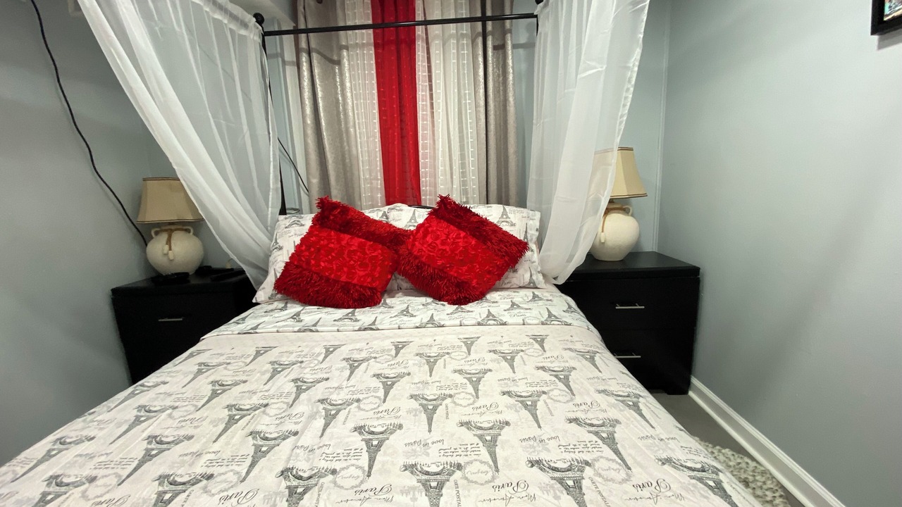 Photo of Bedroom in North Bergen
