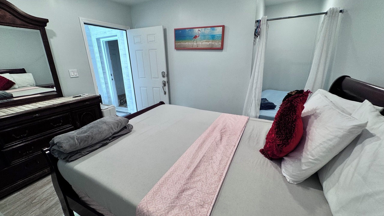 Photo of Bedroom in North Bergen