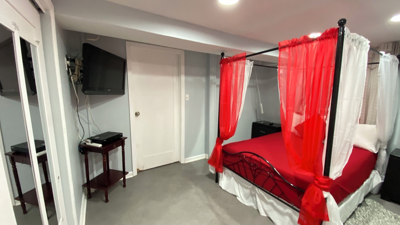 Photo of Bedroom in North Bergen