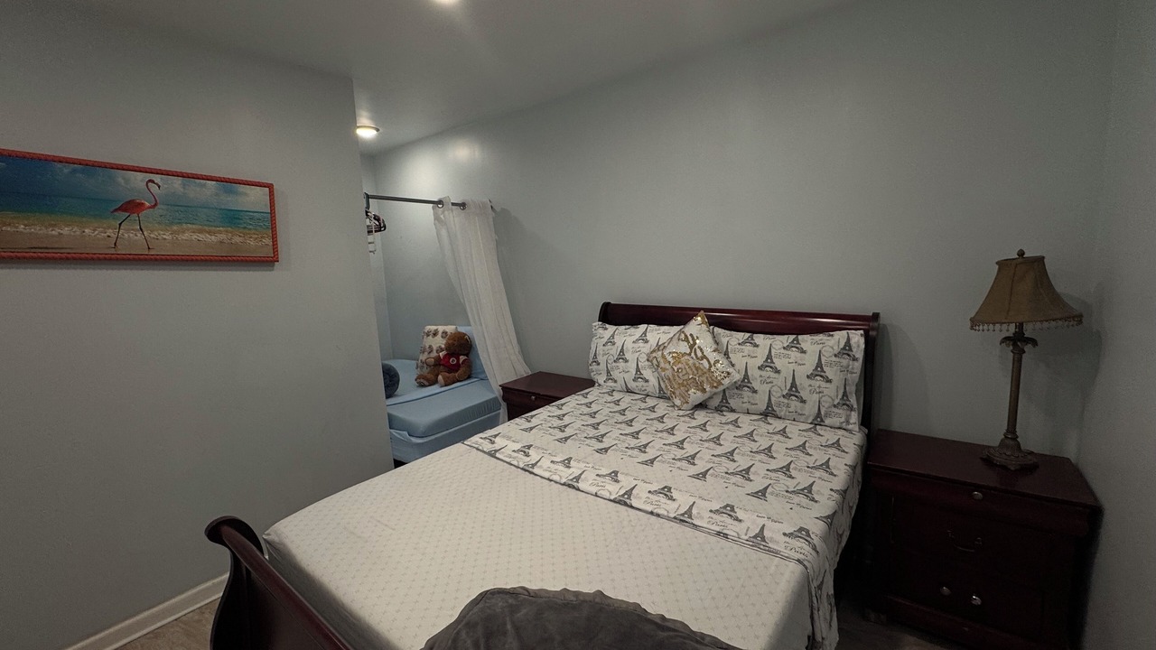 Photo of Bedroom in North Bergen