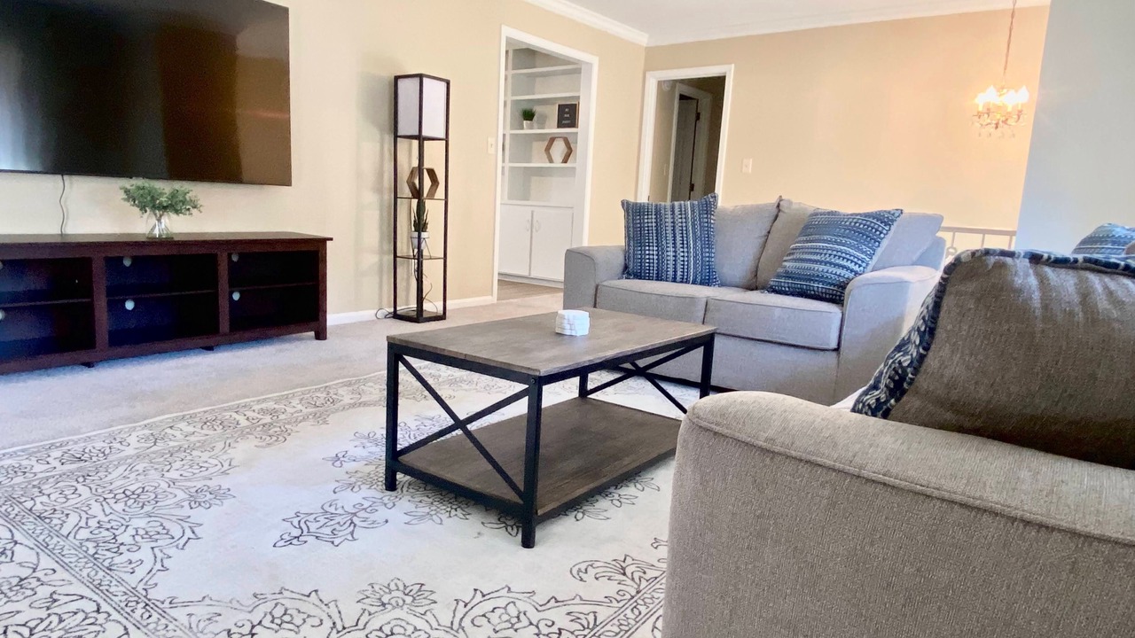 Photo of Livingroom in Silver Creek