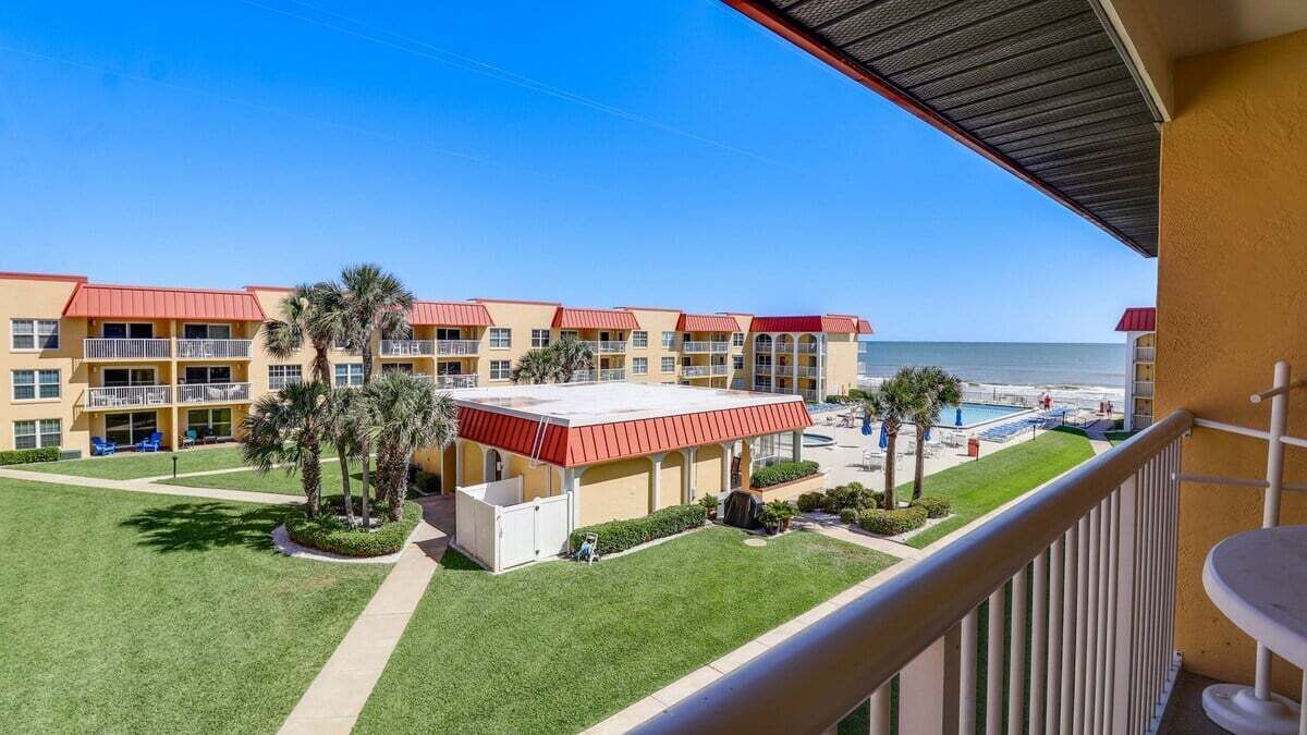 Photo of Outdoor in Point East