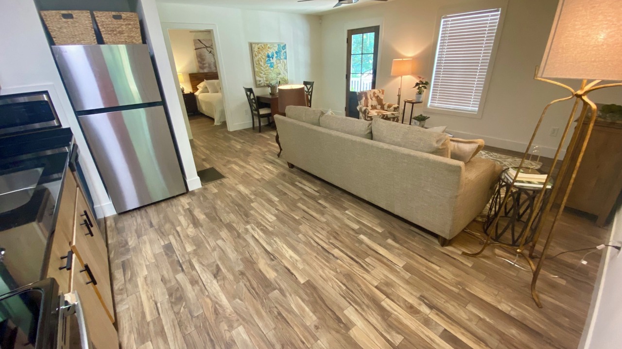 Photo of Livingroom in Lee County