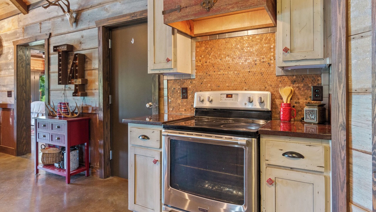 Photo of Kitchen in Clinton