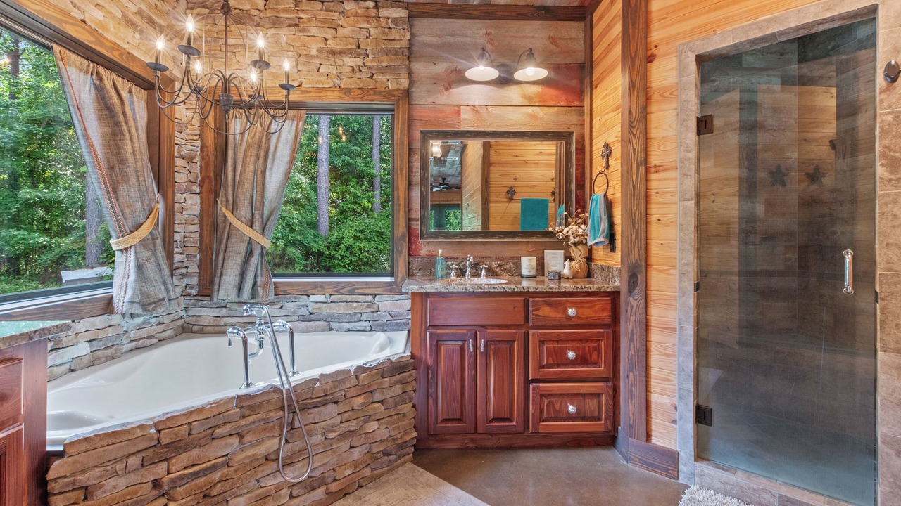 Photo of Bathroom in Clinton