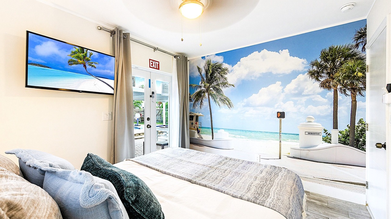 Photo of Bedroom in South Lake