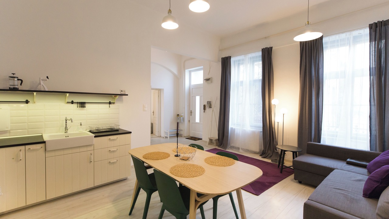 Photo of Bedroom in Palace District