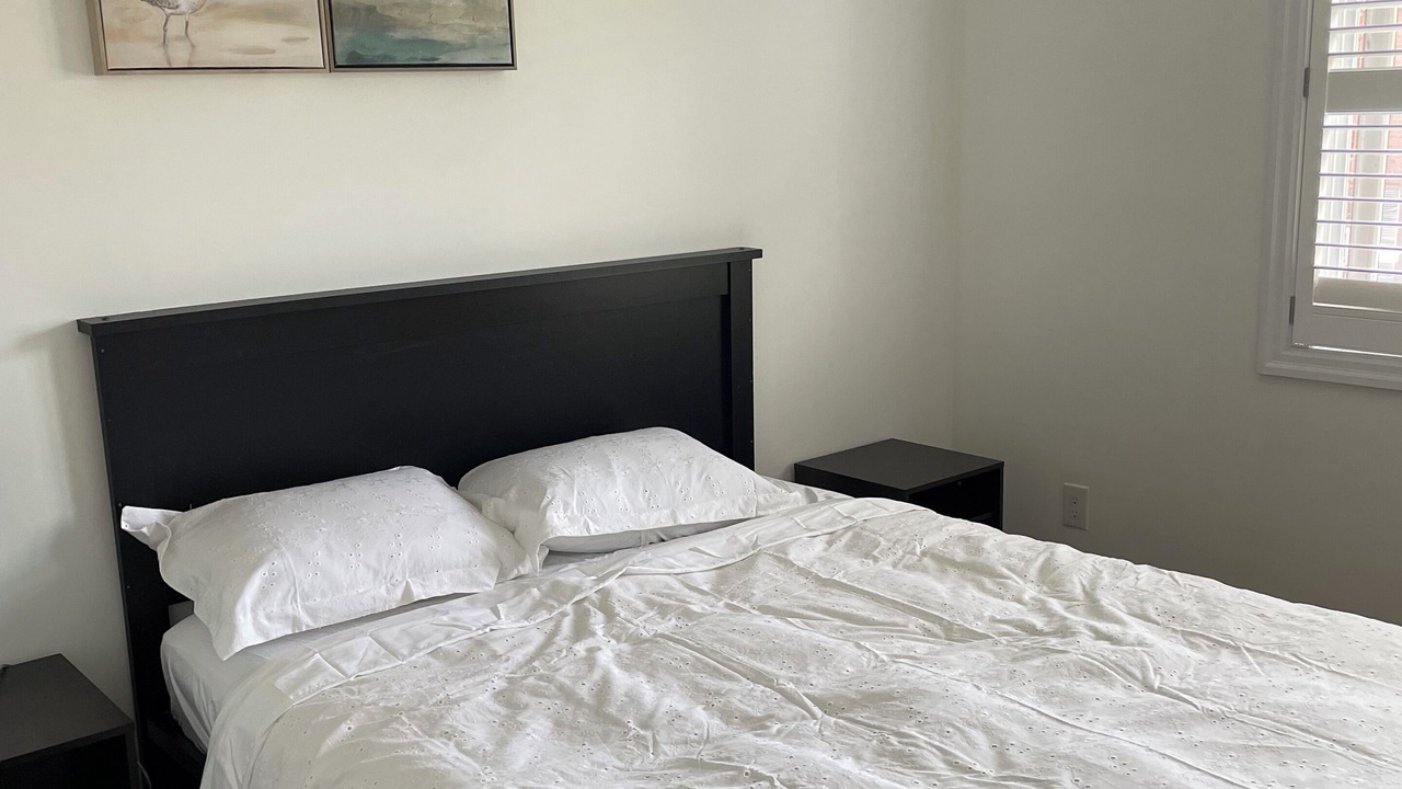 Photo of Bedroom in Halton Regional Municipality