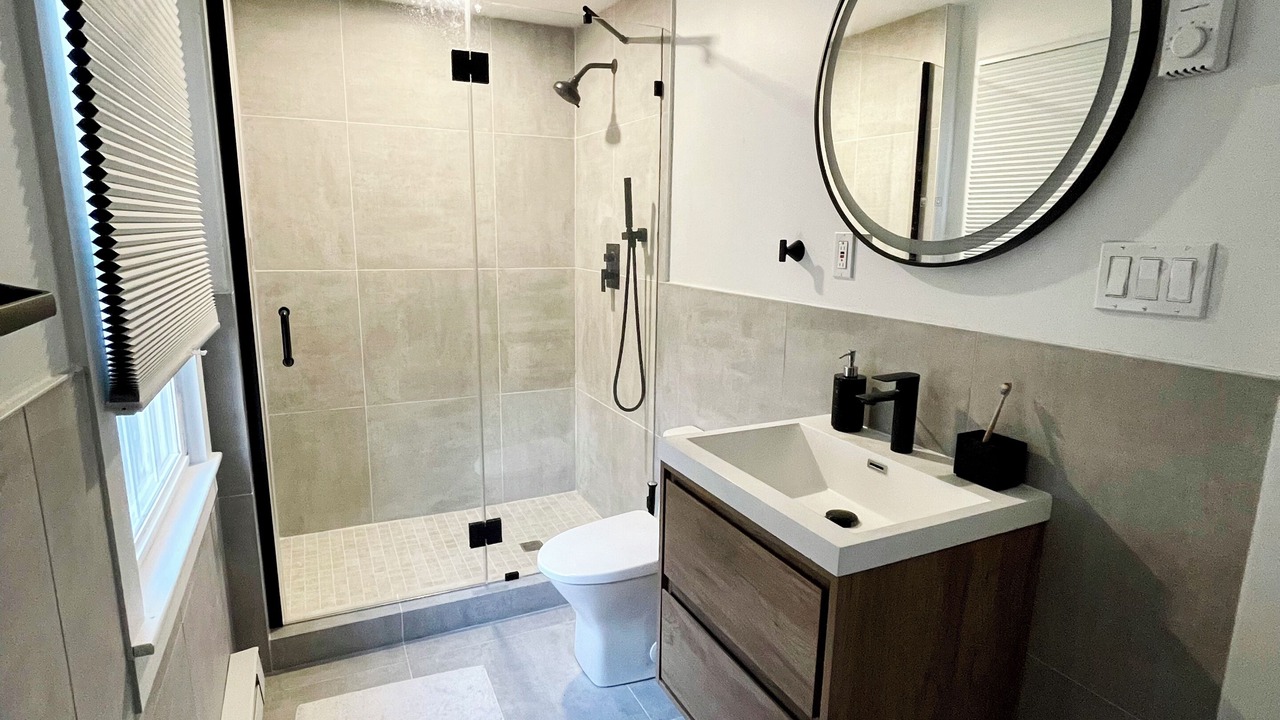 Photo of Bathroom in New Windsor